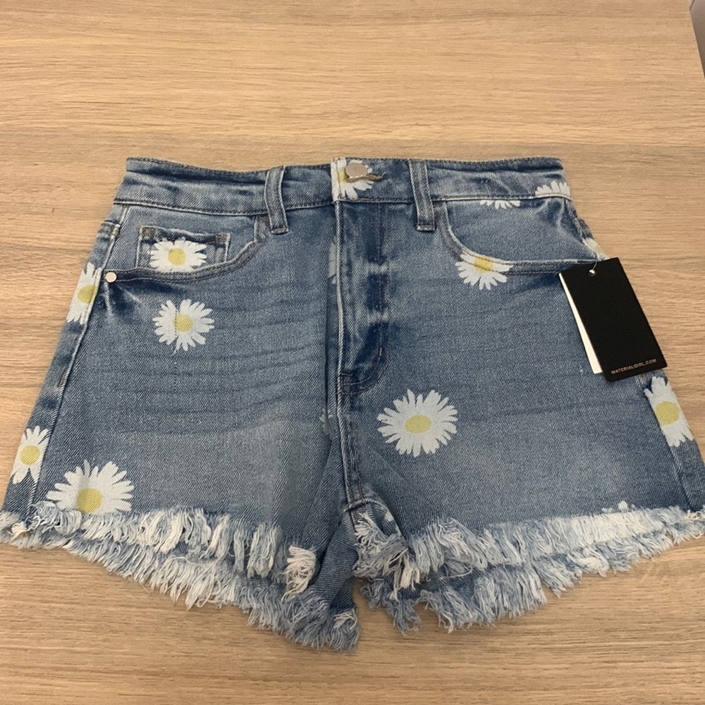 NWT Daisy Denim Shorts